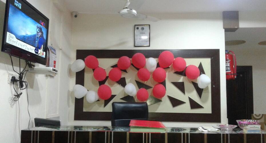 Hotel Lotus, Ahmedabad 4